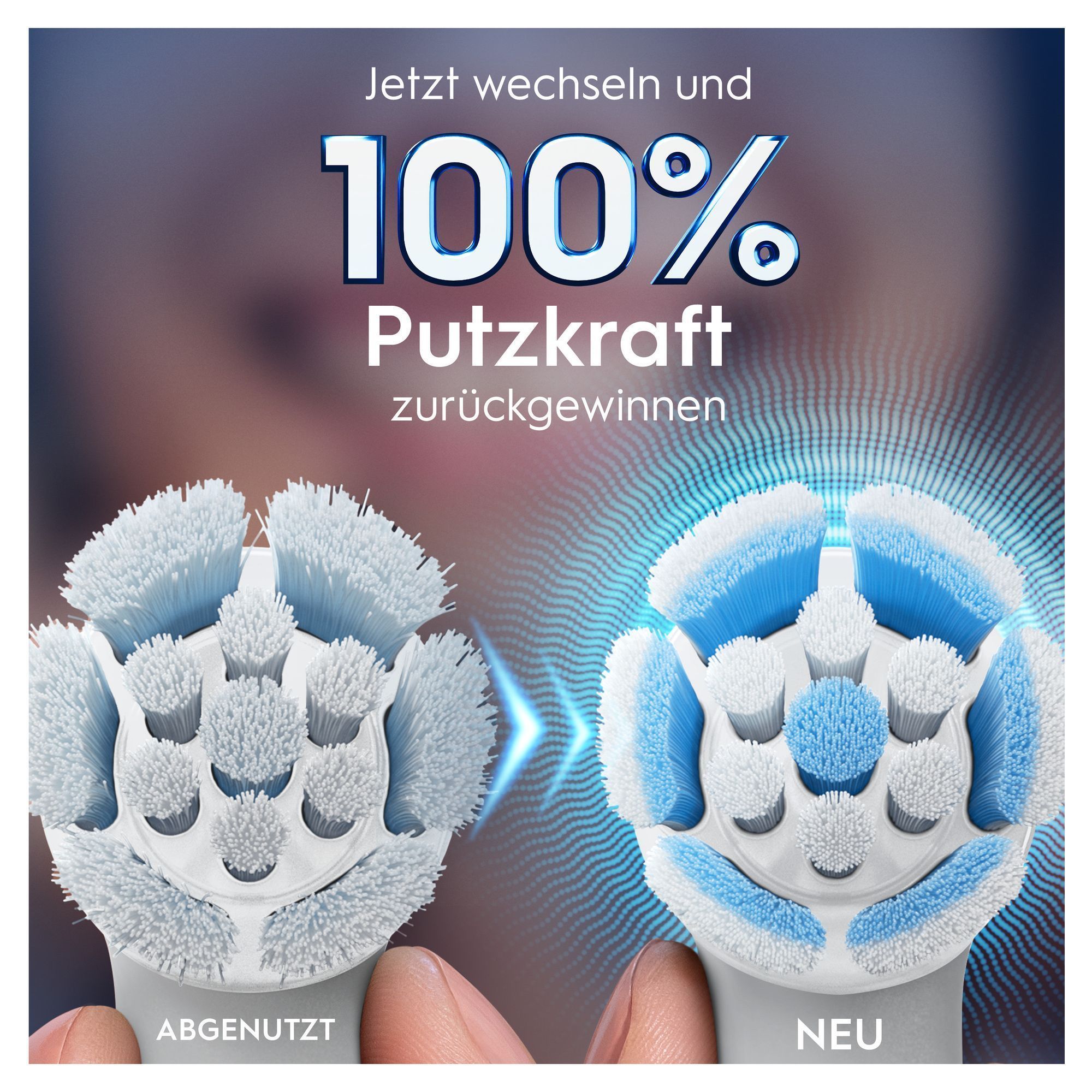 Oral-B Bürstenkopf demonstriert, wie ein neuer Bürstenkopf 100% Putzkraft zurückgewinnt im Vergleich zu einem abgenutzten Bürstenkopf.