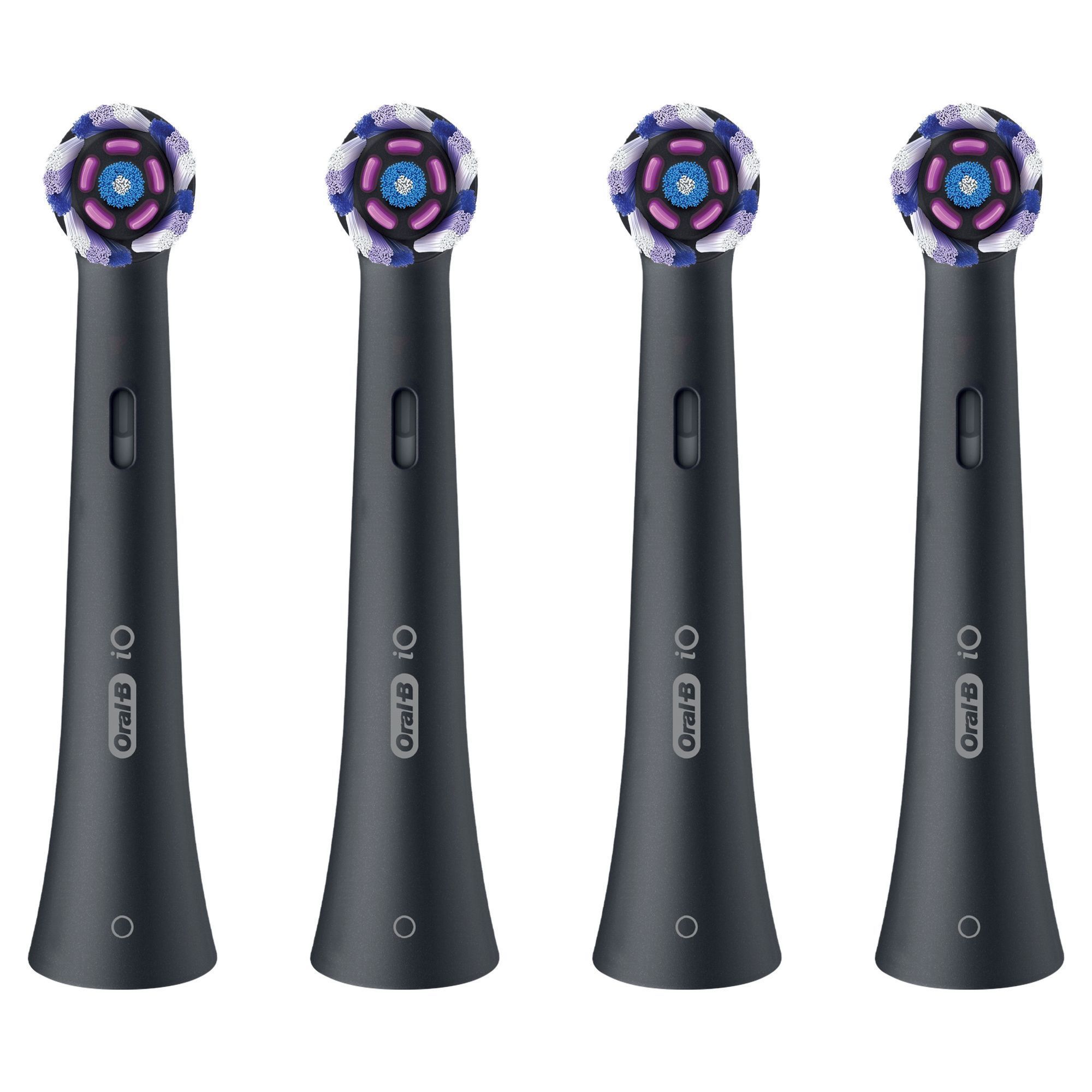 Oral-B iO Aufsteckbürsten, 4er-Pack, mit dem iO-Logo auf dem Bürstenkopf.