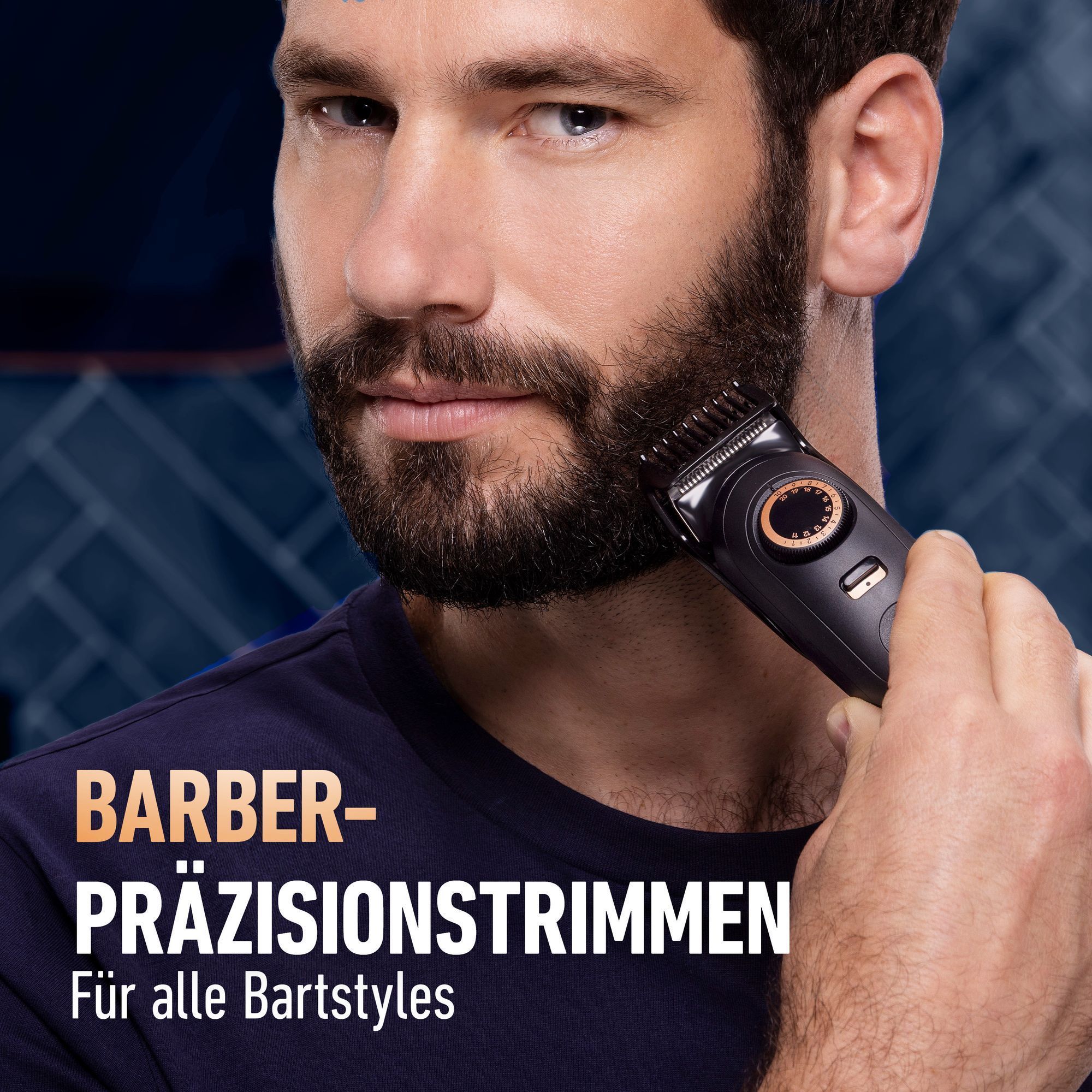 Ein Mann trimmt seinen Bart mit dem King C. Gillette Trimmer Pro Max fÃ¼r alle Bartstyles